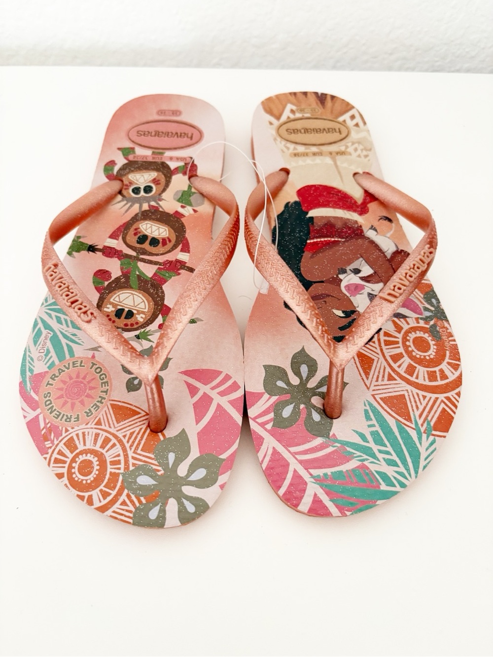 Havaianas Women’s Moana Disney Printed Flip Flops with Rose Gold Straps - Picture 7 of 12